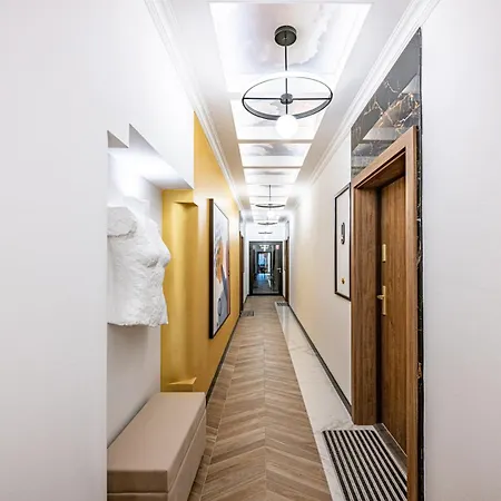 Botanique Apartment